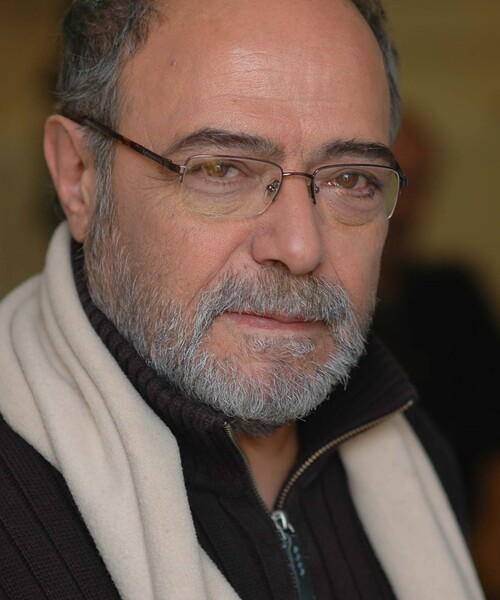اکبر زنجانپور