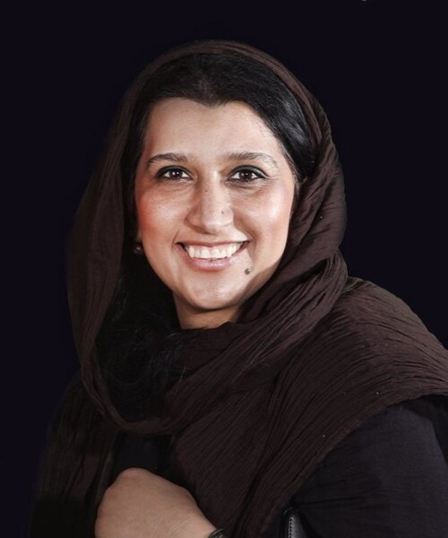 دنیا فنی زاده