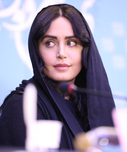 الناز شاکردوست